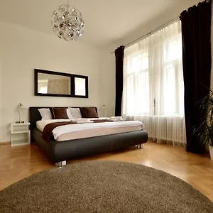 Beautiful In , Prag Tschechische Republik